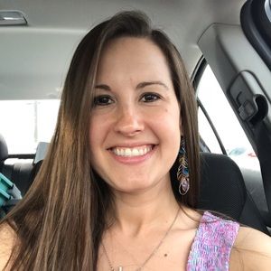 Meet your Posher, Charissa